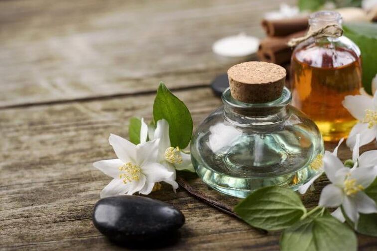 Huiles essentielles pour traiter les varices à la maison